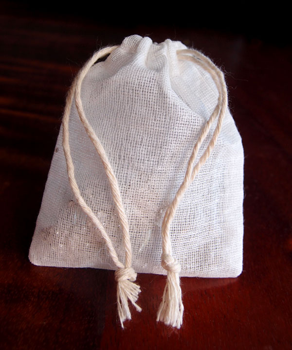Cheesecloth Bags with Drawstring 3" x 4" (12 Pk) Ivory Edge